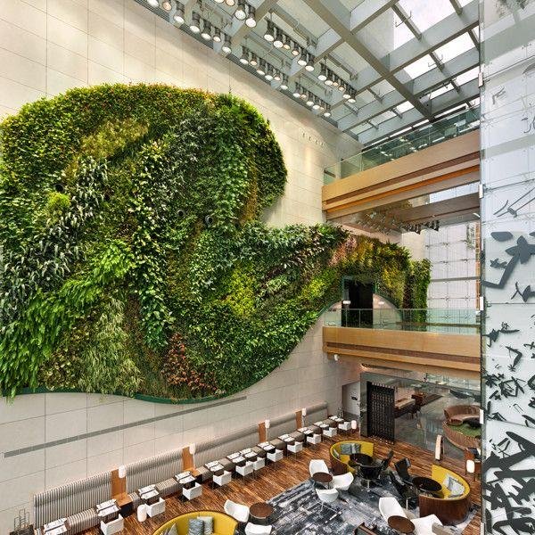 Vertical Garden Design for Modern Commercial Interiors
